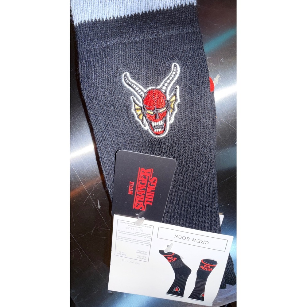 Bioworld Stranger Things Crew Socks Men 6.5-12.5 NEW Hellfire Club Devil Logo
